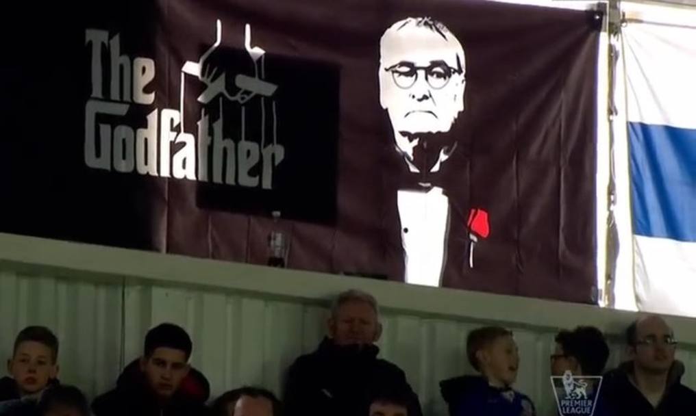 Sugli spalti del King Power Stadium  comparso uno striscione che raffigura Claudio Ranieri nei panni de “Il Padrino”